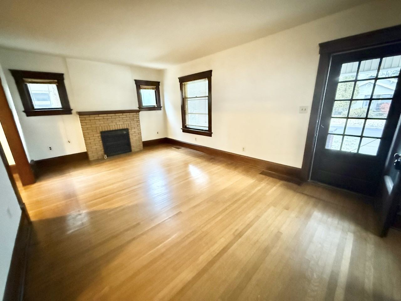 1208 19th St Nw #NA - Photo 5 of 20