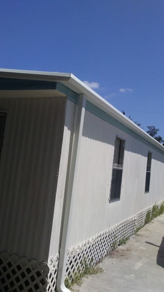 2750 Nw 2nd St #NA - Photo 3 of 12