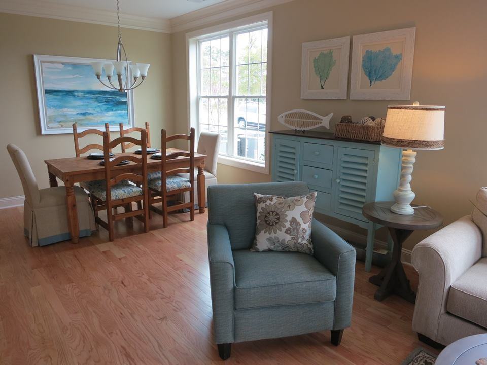 48 Mingo Dr #1A - Photo 2 of 14