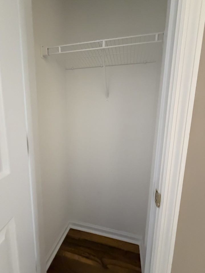 220 Milford Dr #NA - Photo 5 of 14