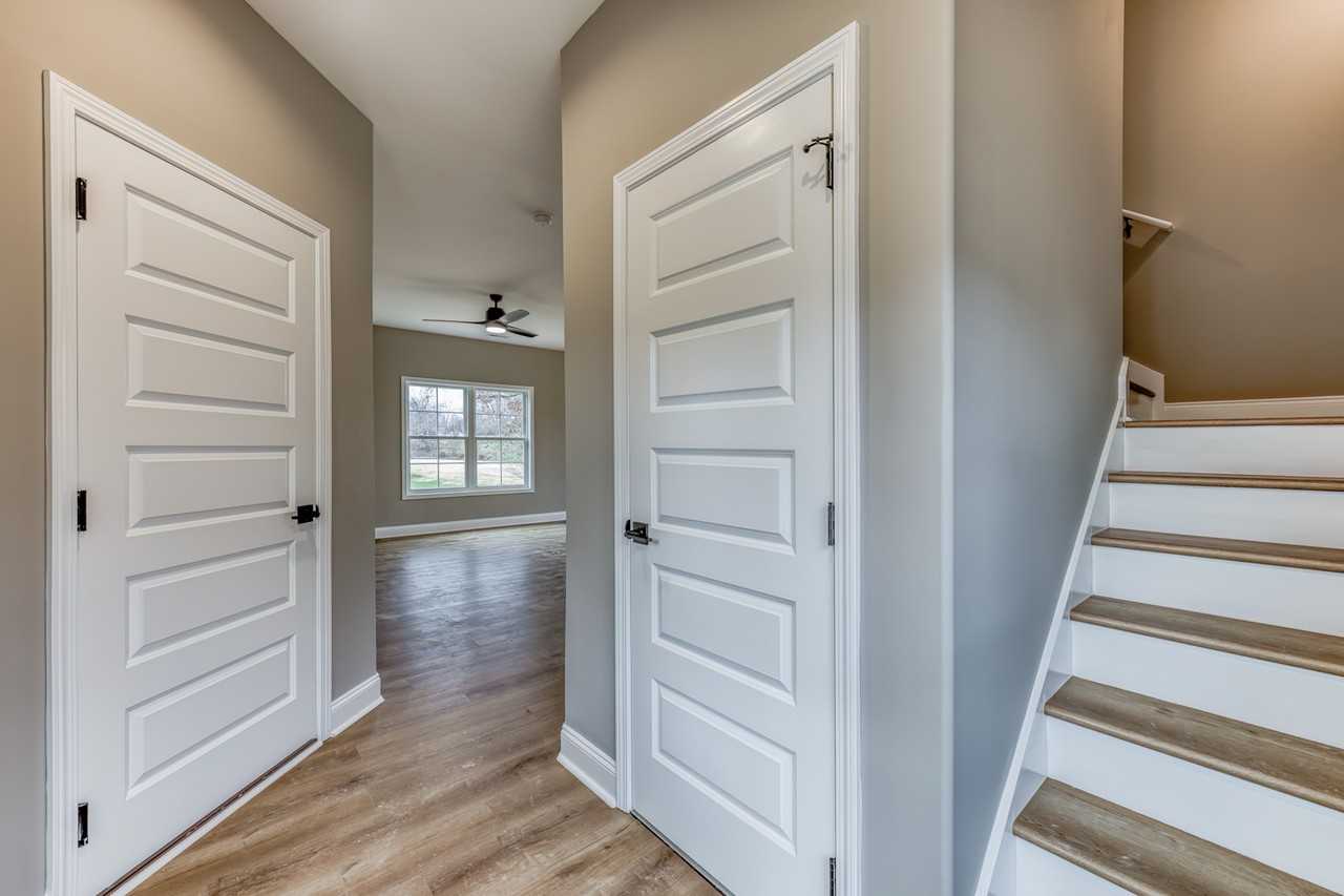 207 Monroe Dr #NA - Photo 2 of 50