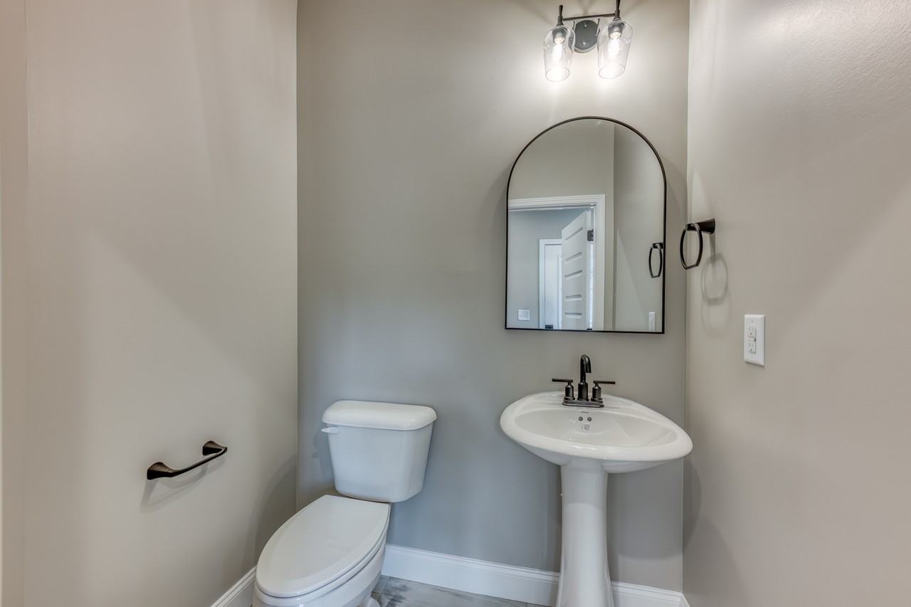 207 Monroe Dr #NA - Photo 4 of 50