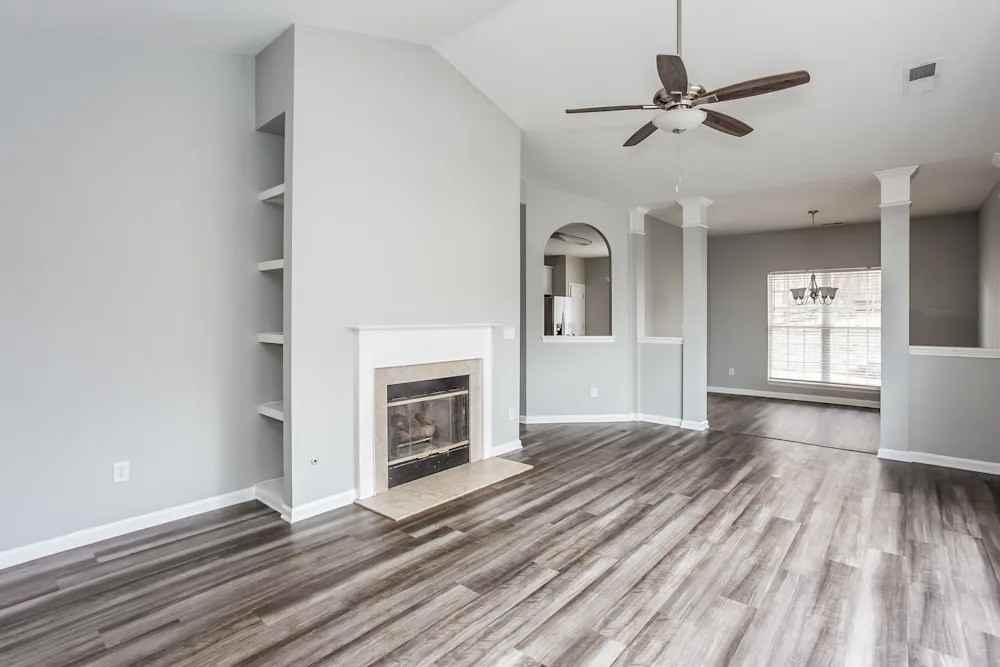 4927 Curtiswood Dr #NA - Photo 4 of 13