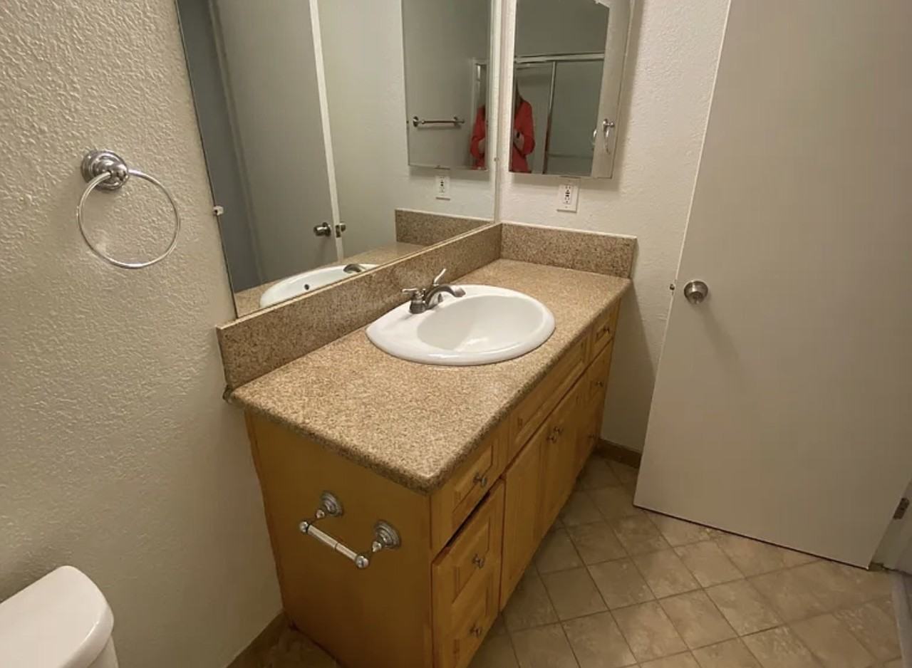 15139 Erwin St #3 - Photo 6 of 8