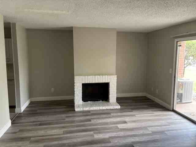 2363 Huntington Green Ct #5 - Photo 5 of 17