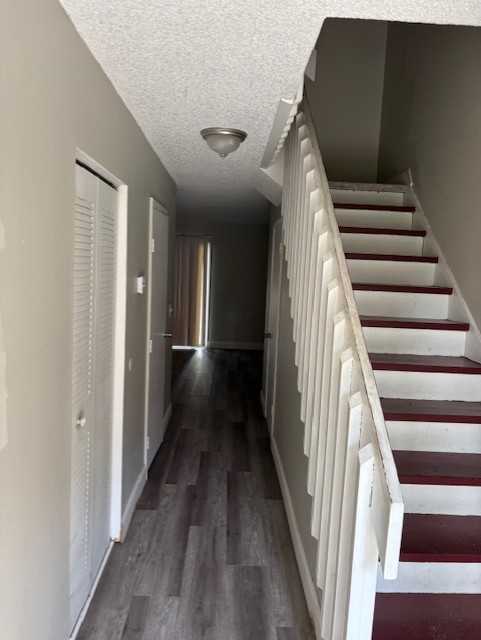 2363 Huntington Green Ct #5 - Photo 7 of 17