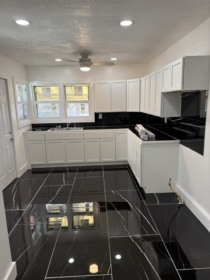 1091 W King St #NA - Photo 7 of 13