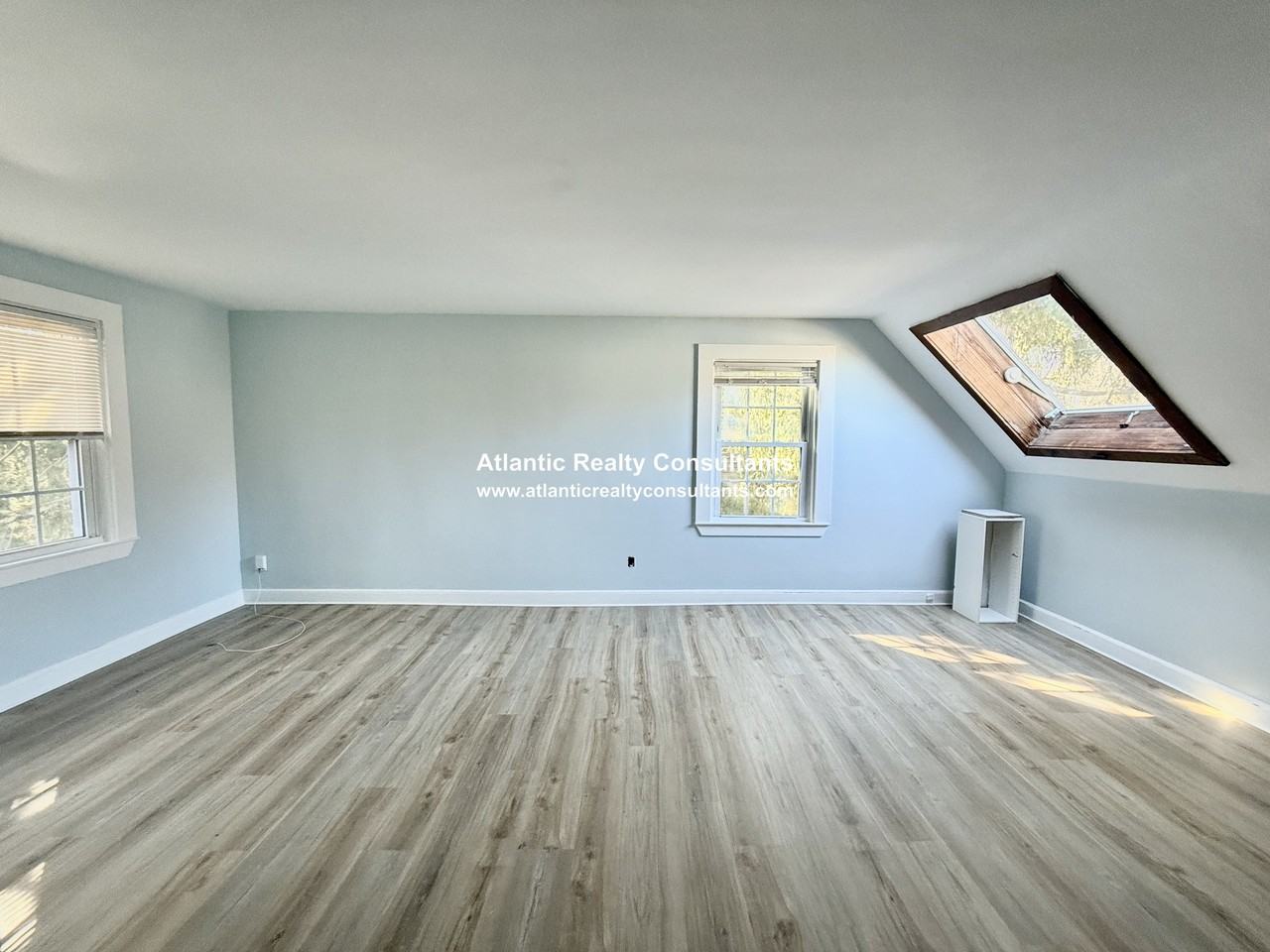 256 Lowell Ave #PH - Photo 2 of 13