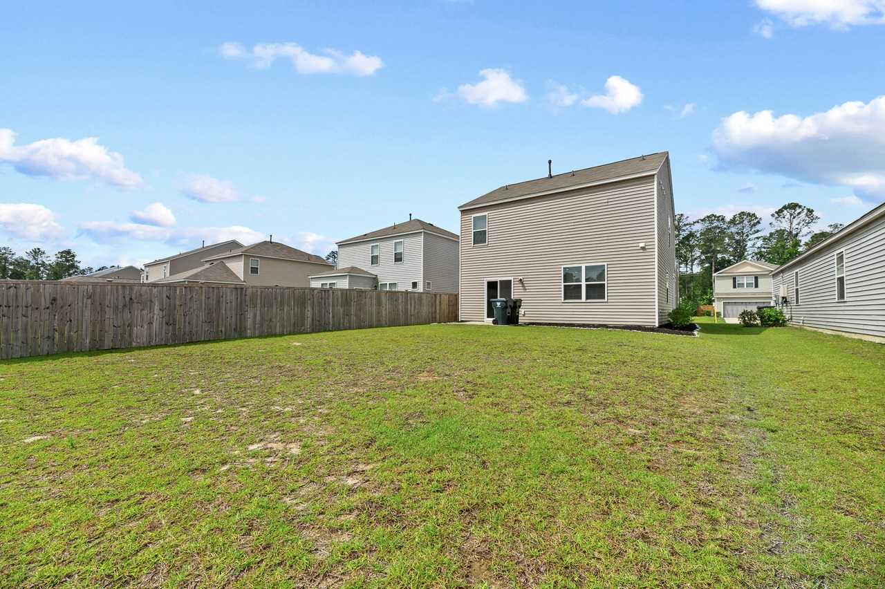 491 Cedarview Rd #NA - Photo 4 of 38