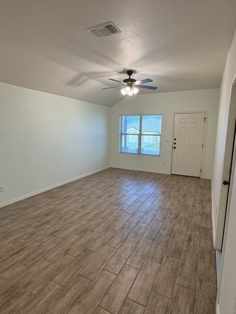 2413 Alterman Dr #B - Photo 4 of 14