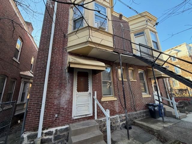 449 E Walnut Ln #1 - Photo 2 of 9