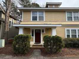 featured image of 490 Barnett Shoals Rd #718