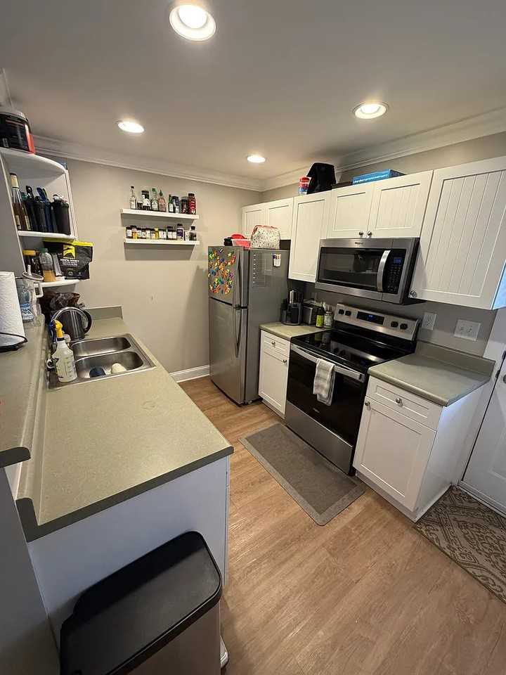 490 Barnett Shoals Rd #718 - Photo 7 of 16