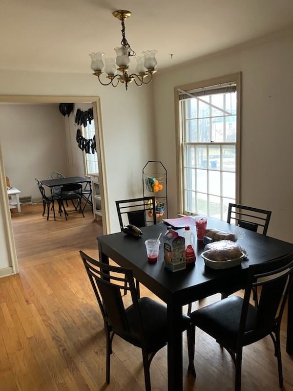 1540 Packard St #2 - Photo 2 of 5