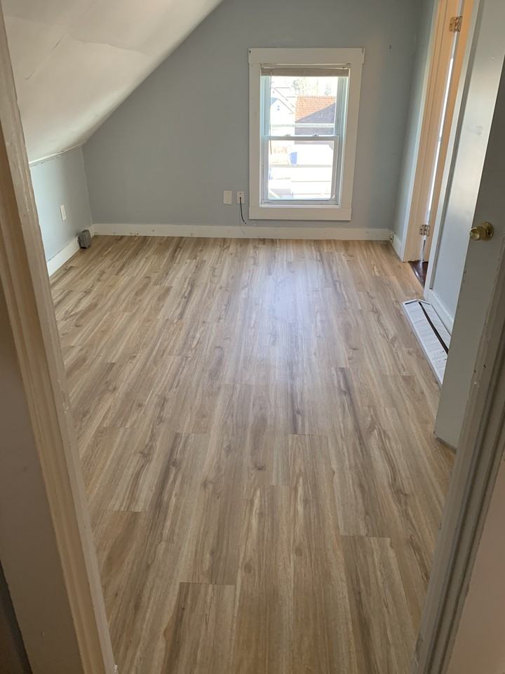 39 E Walnut St #3rdFL - Photo 5 of 7