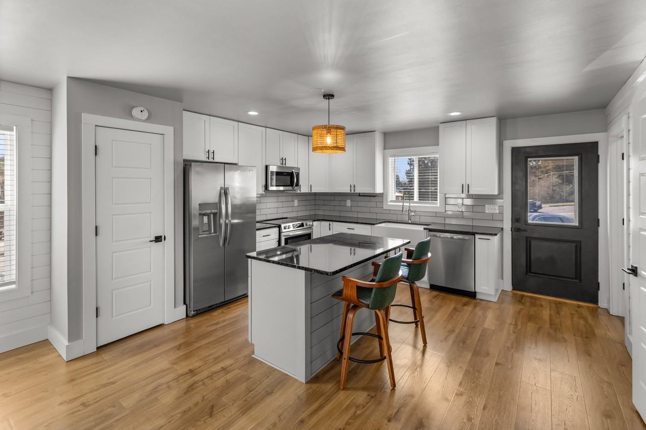 245 Auttie Cir #NA - Photo 3 of 32