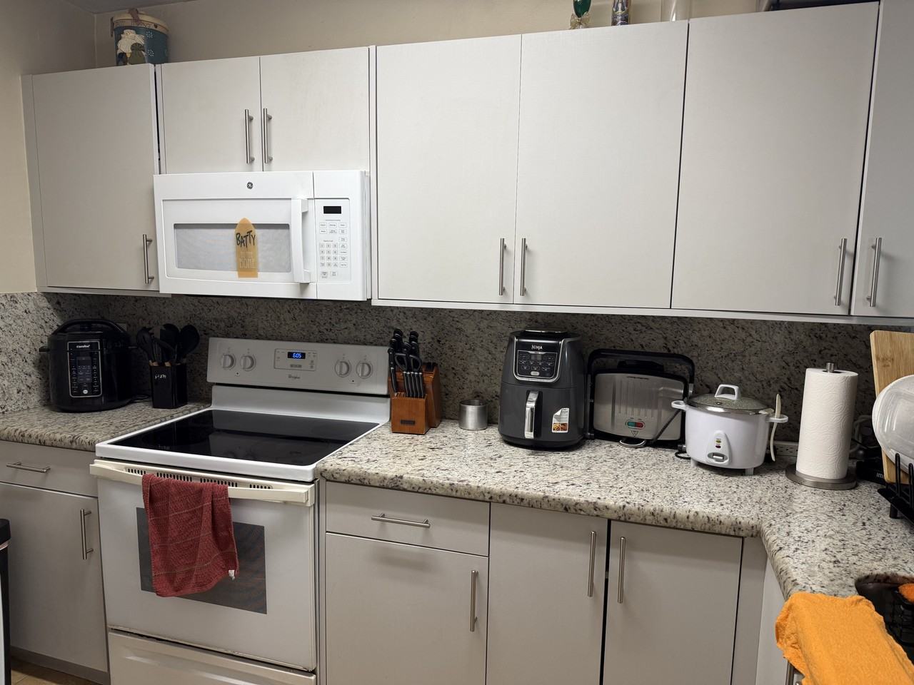 15328 Sunset Dr #8-12 - Photo 5 of 10