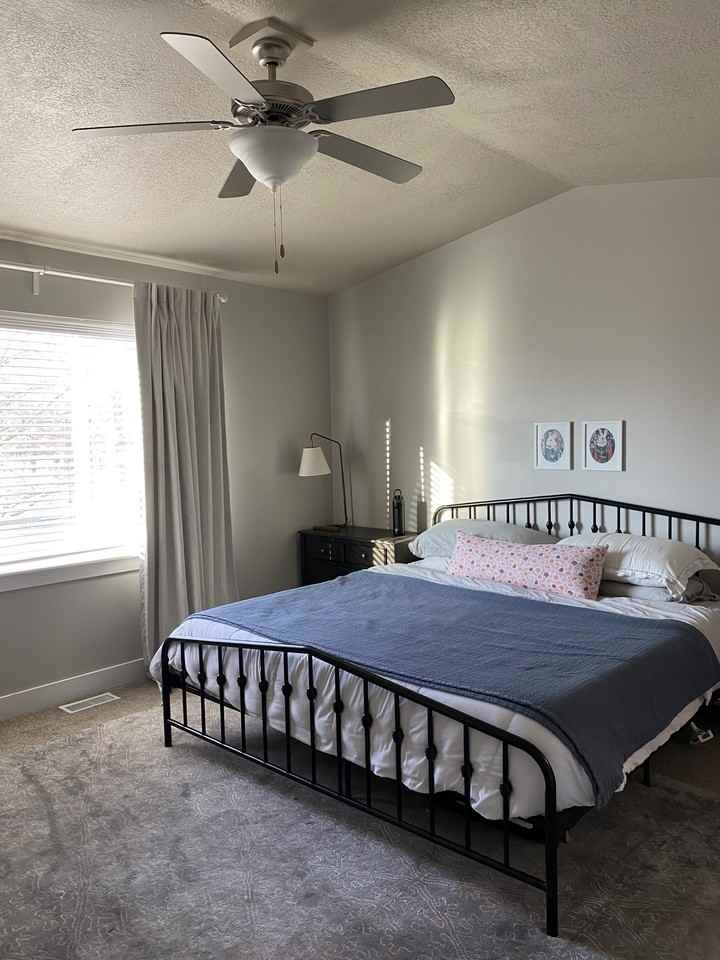 1873 W Park Heights Dr - Photo 5 of 19