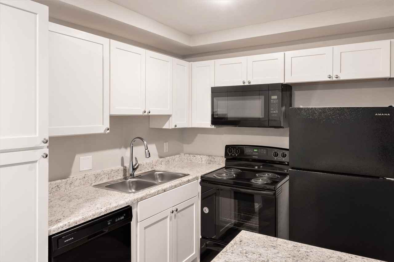 Sterling Heights - Photo 6 of 28