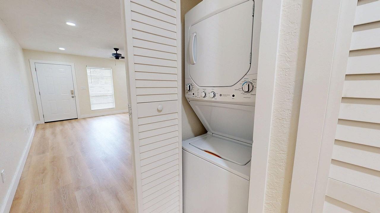 Fountains at Pinellas Park - Photo 5 of 44