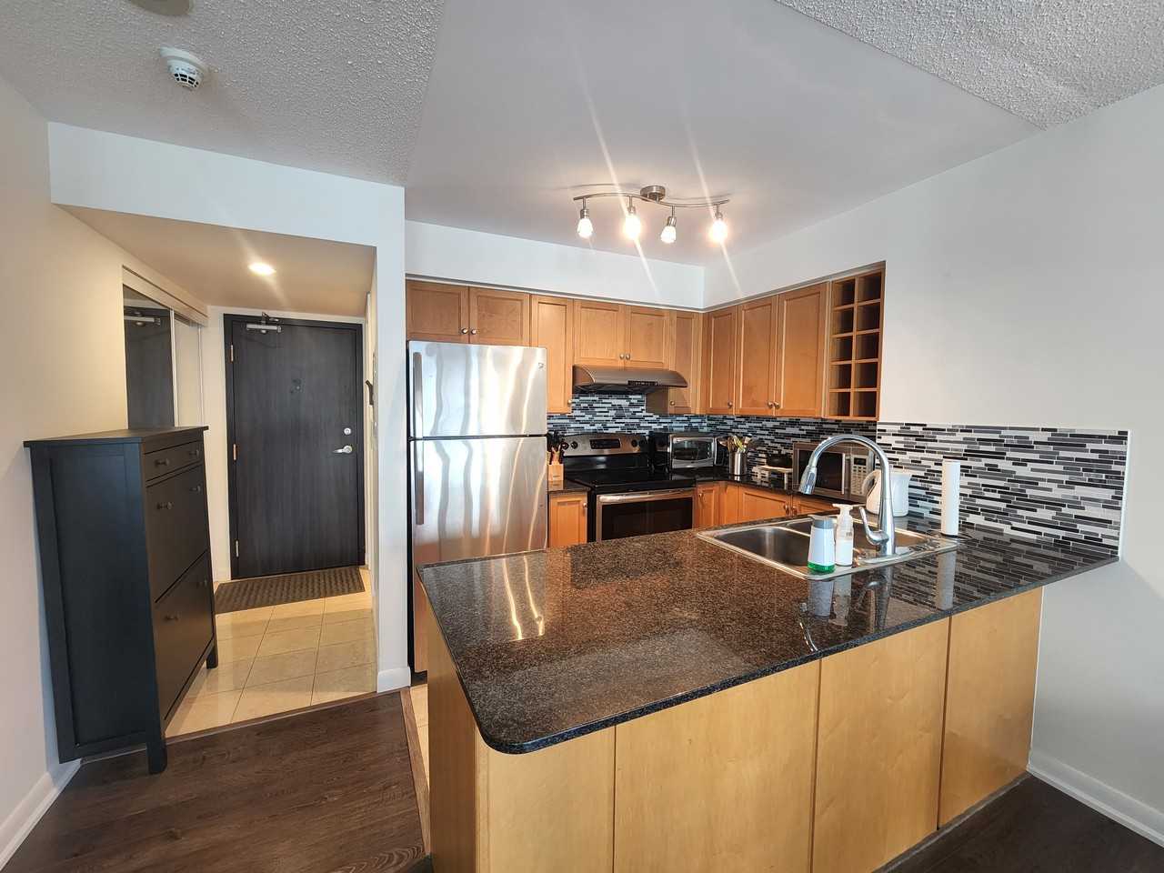 210 Victoria Street #2213 - Photo 5 of 14