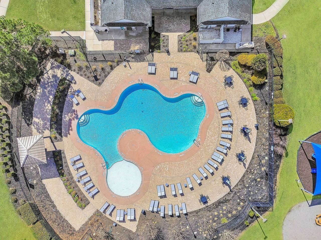 Independence Place - Photo 7 of 51