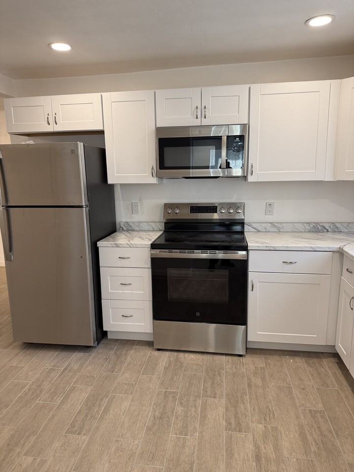 3450 S Liberty Ave #1 - Photo 7 of 16