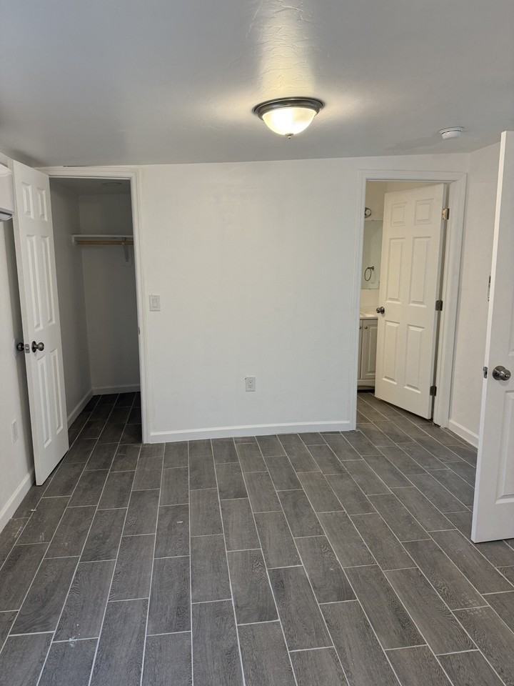 3450 S Liberty Ave #2 - Photo 7 of 13