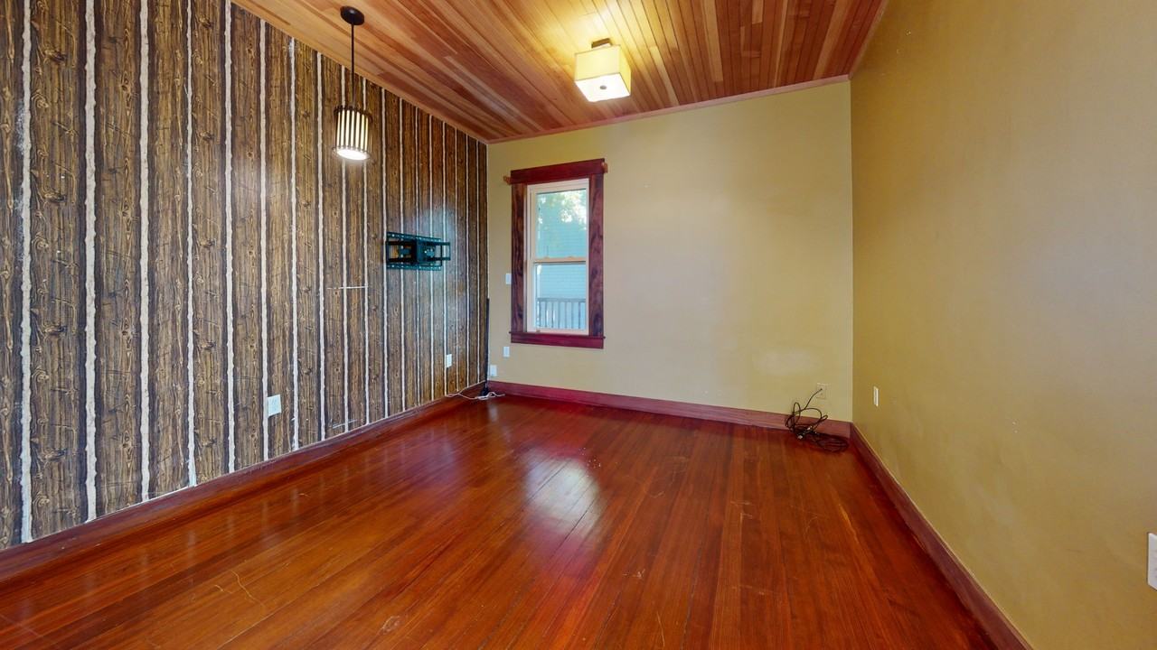 12 Forest Hills St #3 - Photo 4 of 10