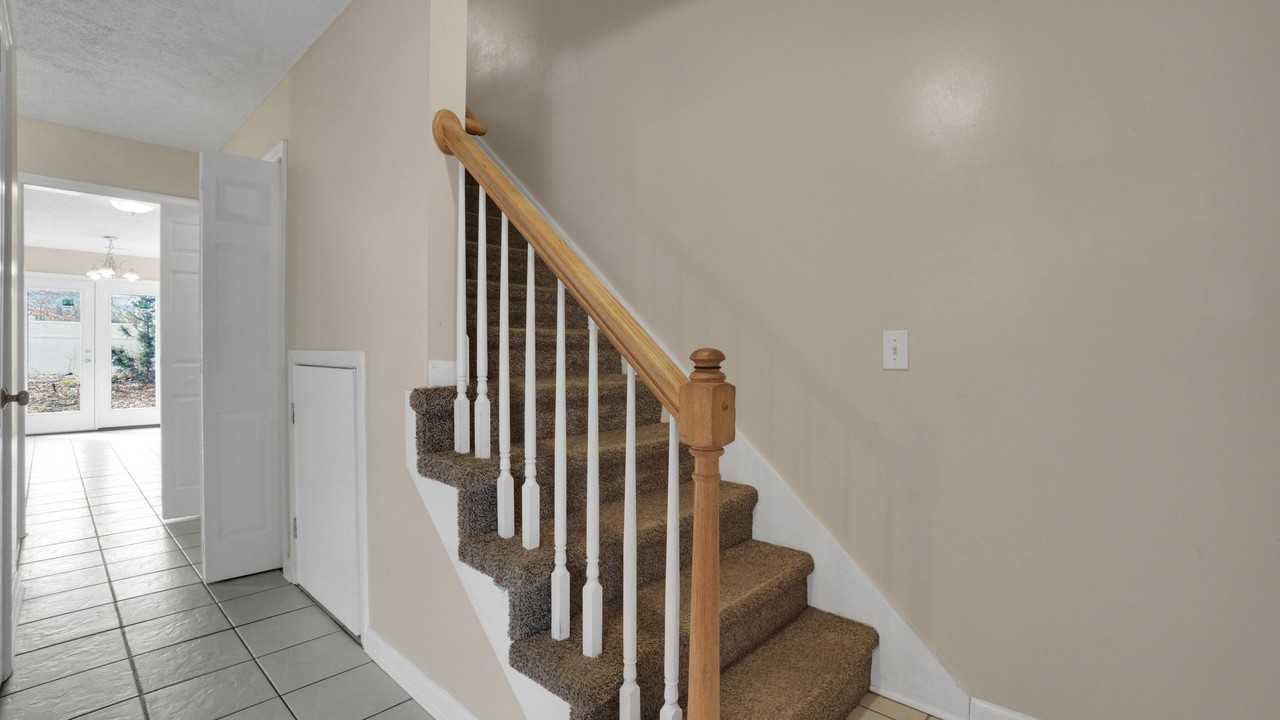 1452 Middleborough Ct #1 - Photo 5 of 16