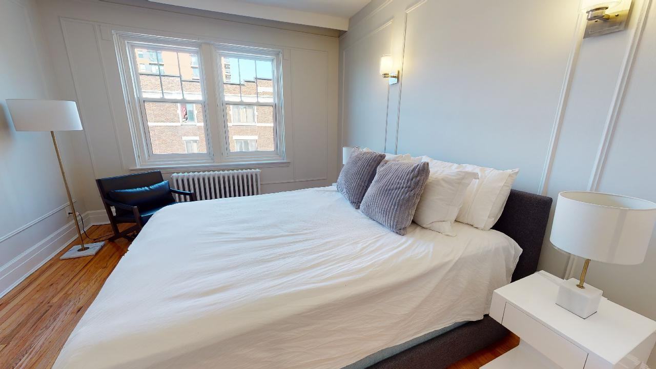 Coolbrook & Cote Saint-Luc - Photo 4 of 10