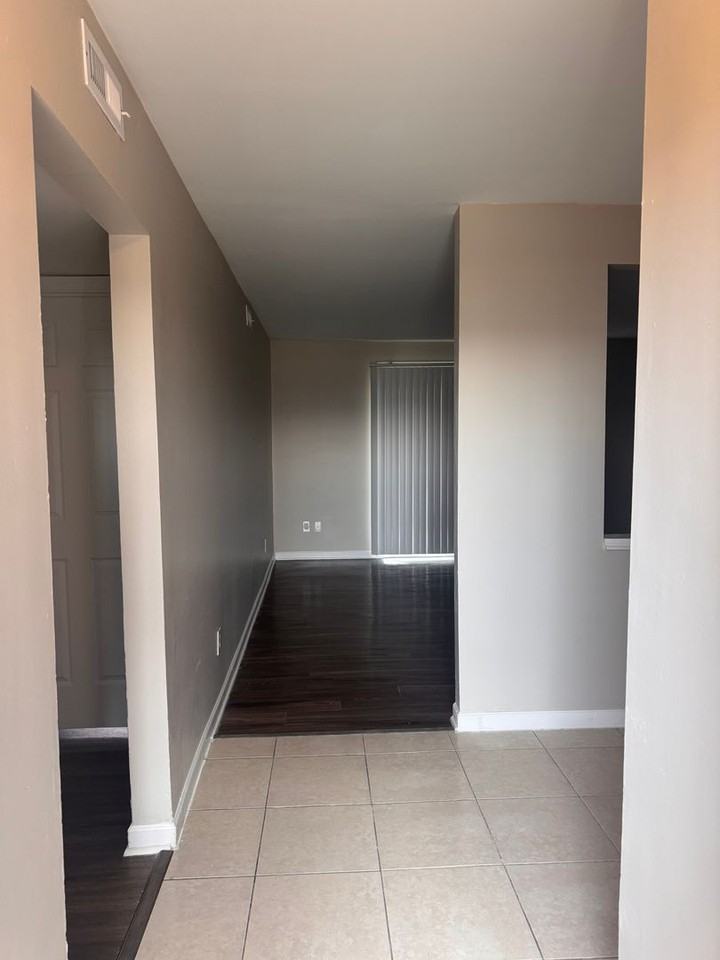 Ashley Place - Photo 2 of 11