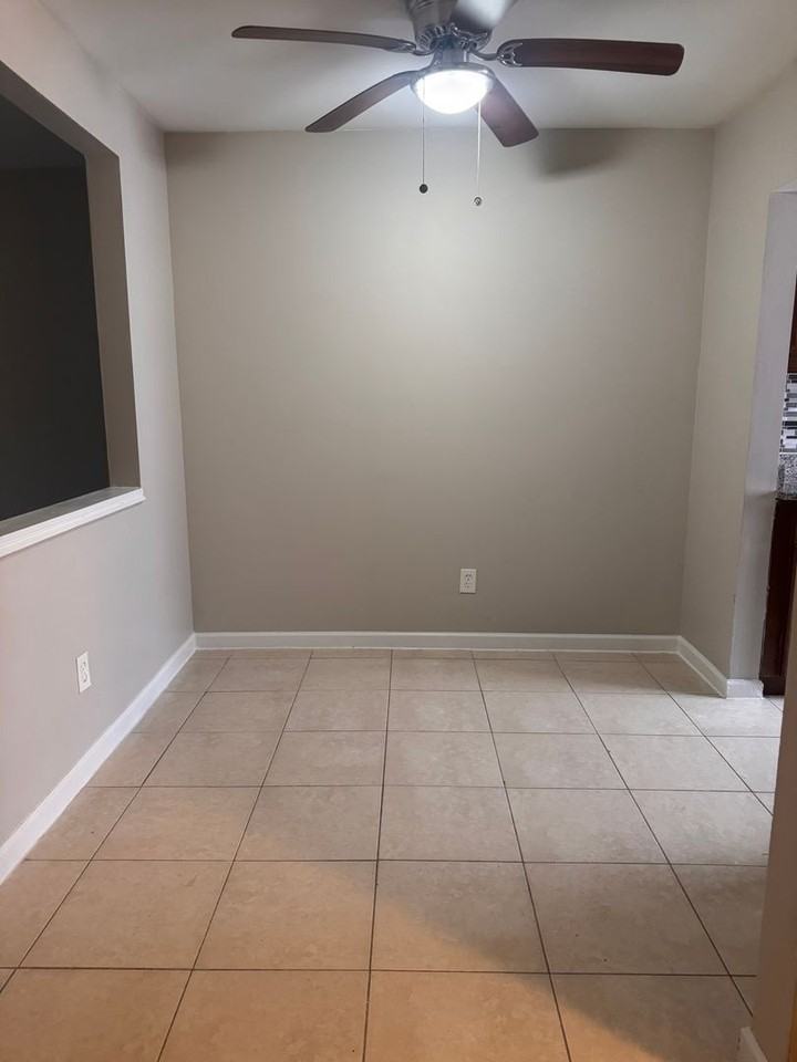 Ashley Place - Photo 3 of 11