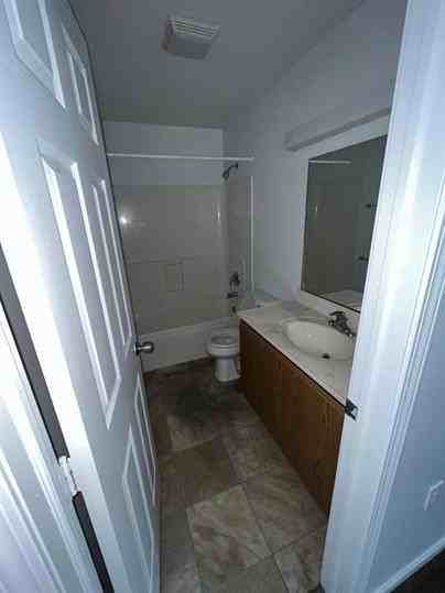 330 W Cherry St #Y23 - Photo 7 of 14