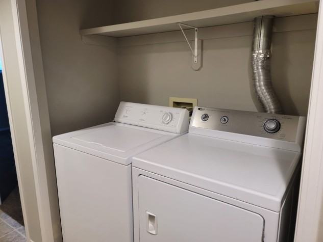 3 Bedroom Unit in Highland Green!!! - Photo 4 of 11