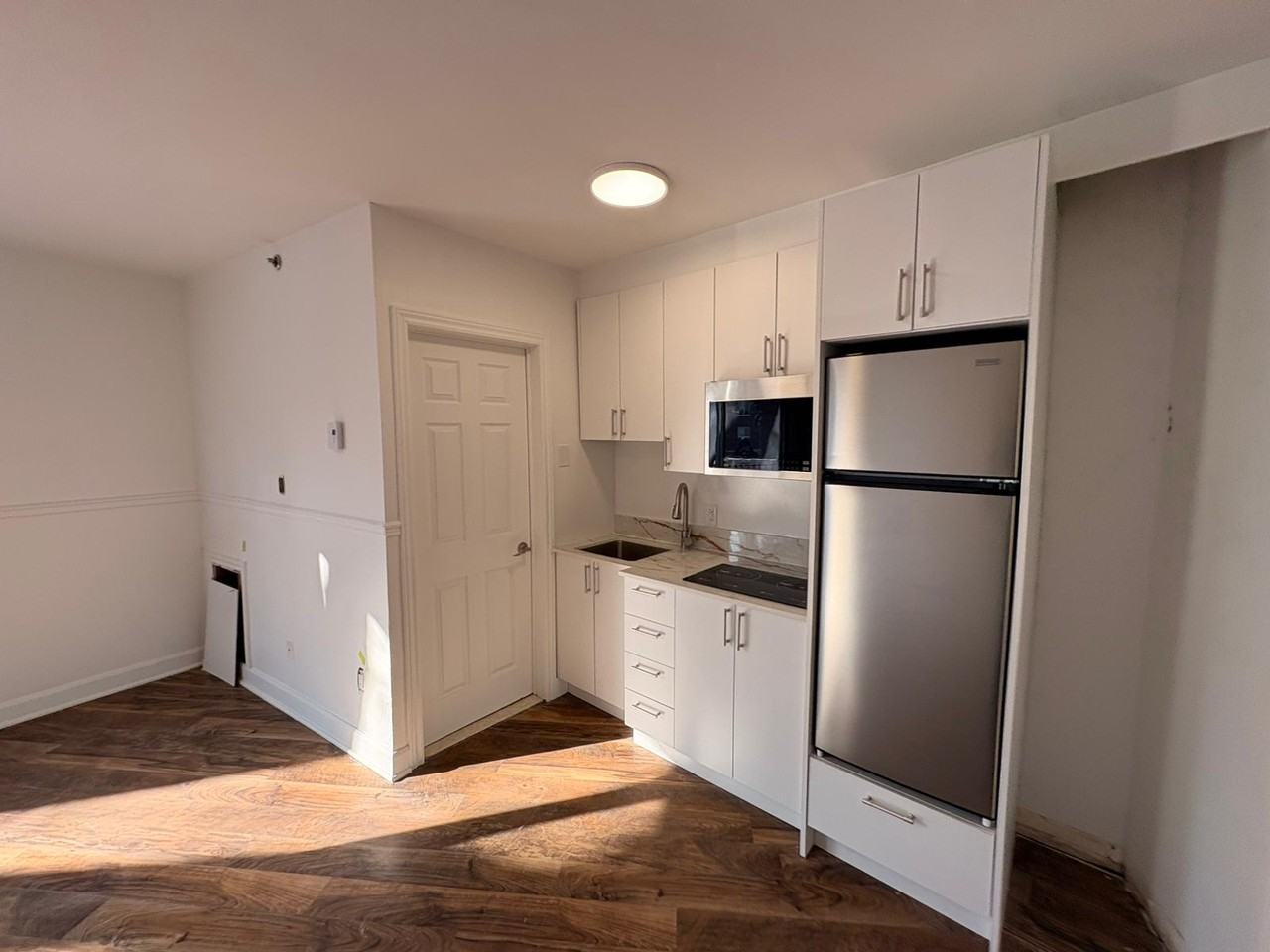 Fleury - Photo 6 of 26