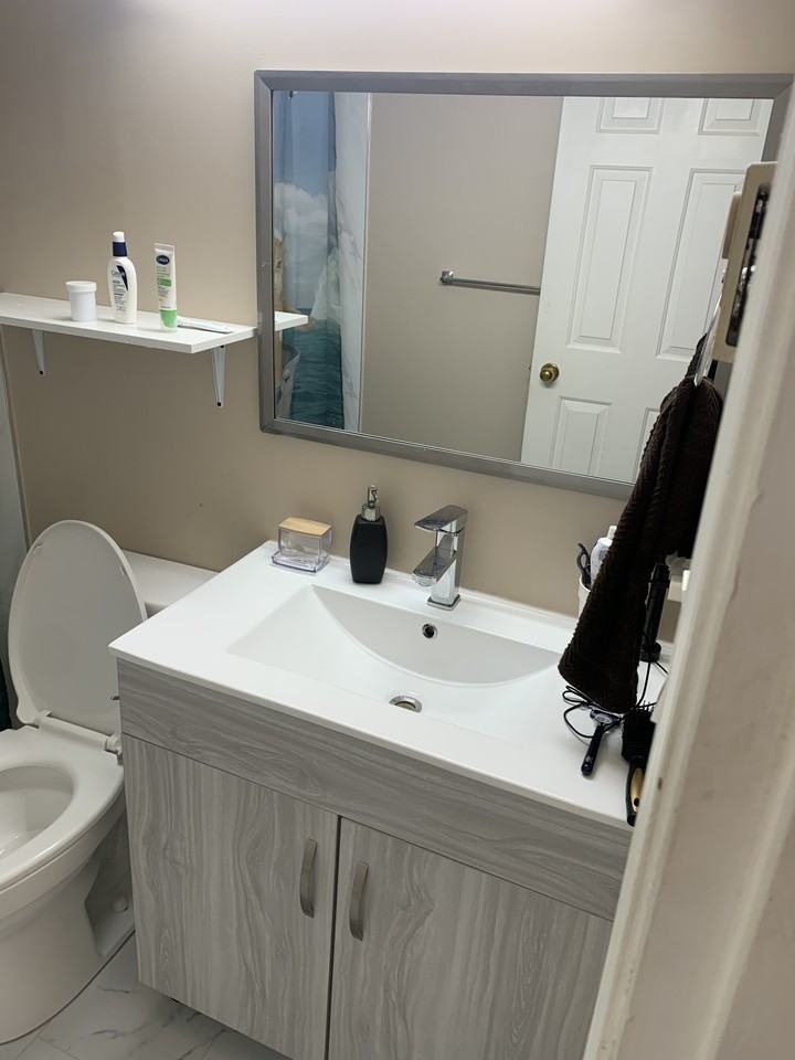 766 West 16th Avenue - Photo 4 of 5