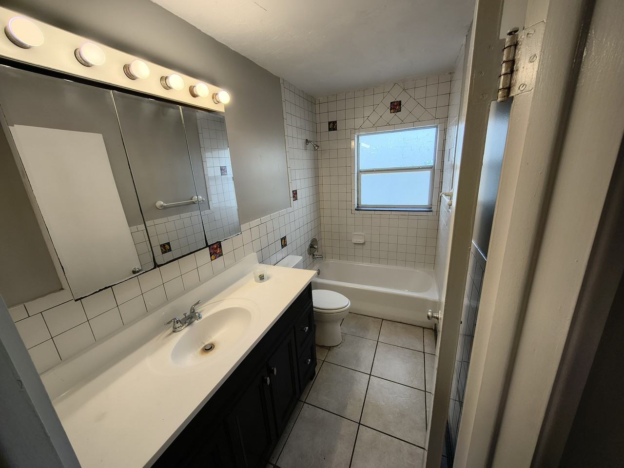 2128 Riviera Dr #1 - Photo 3 of 16