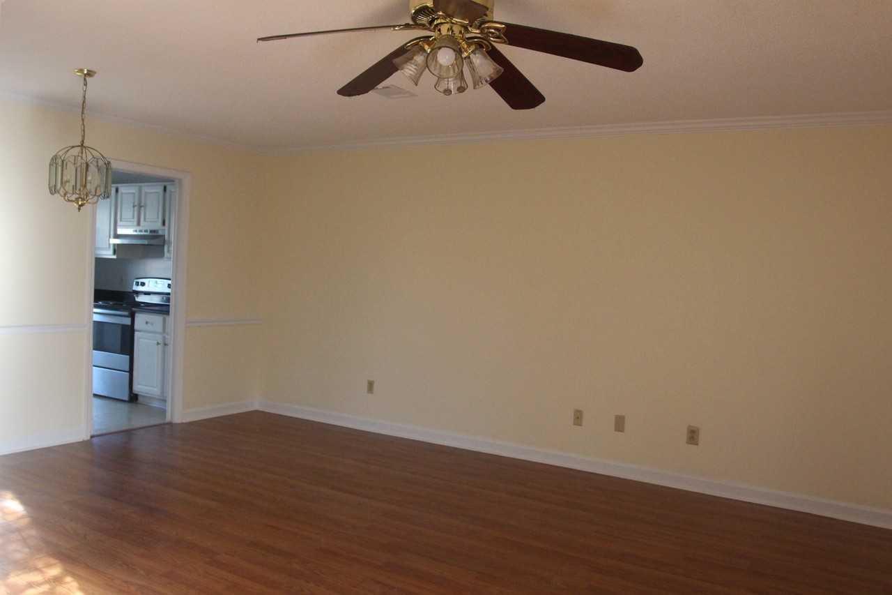 2516 Elton St #1 - Photo 3 of 9