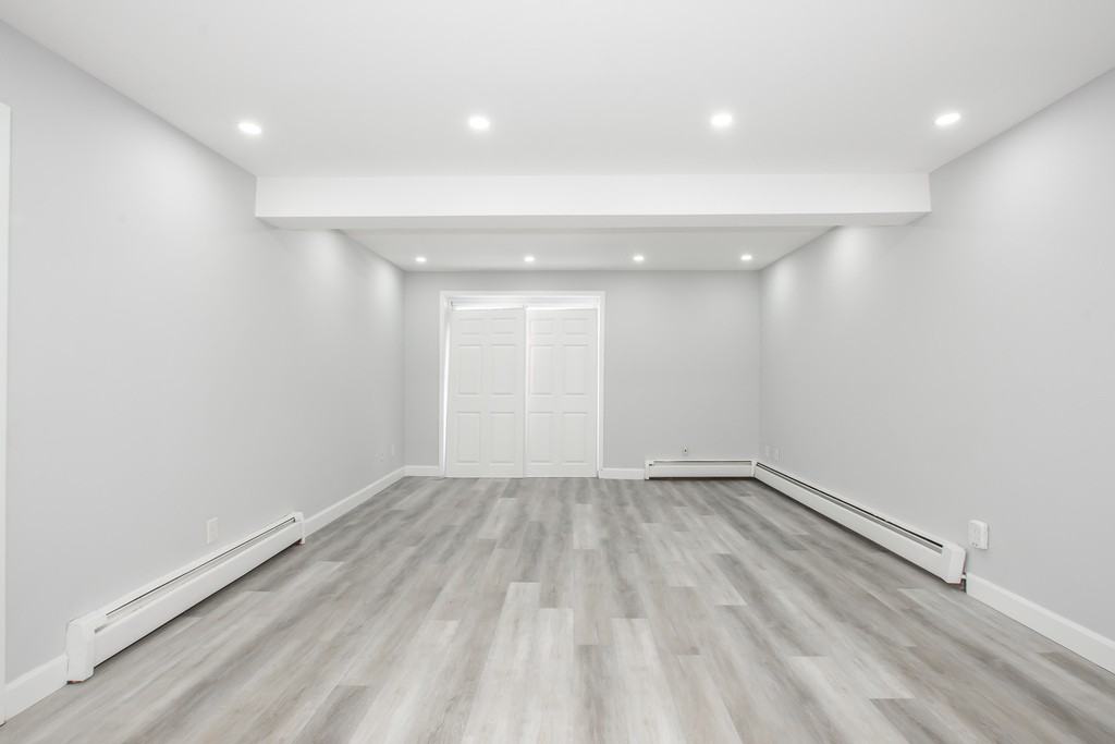 20 Mildred Ave - Photo 4 of 18