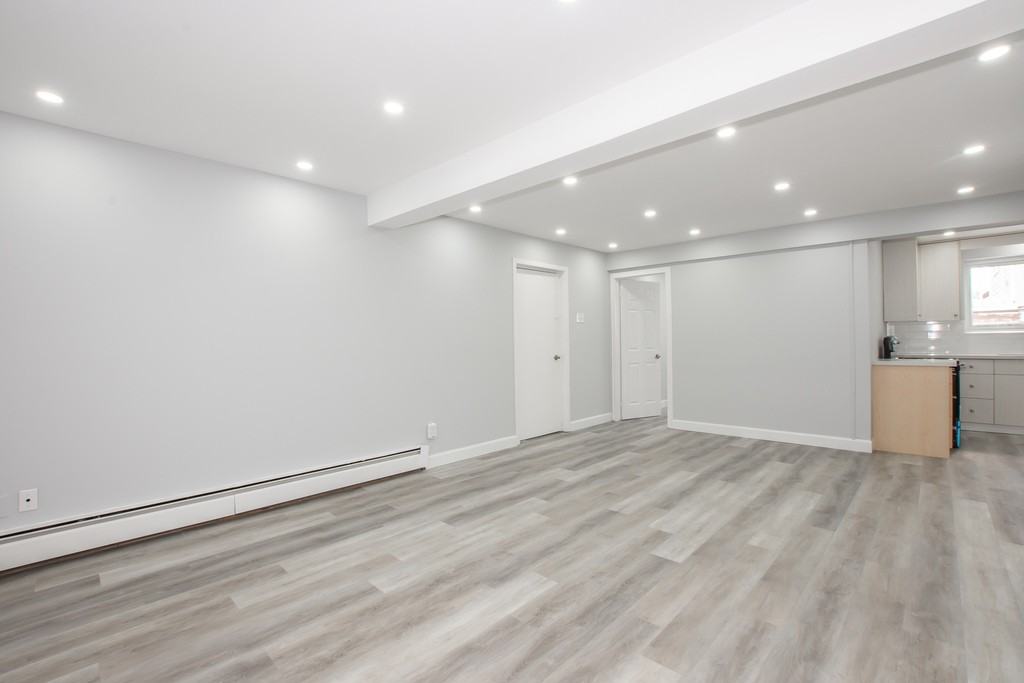 20 Mildred Ave - Photo 5 of 18