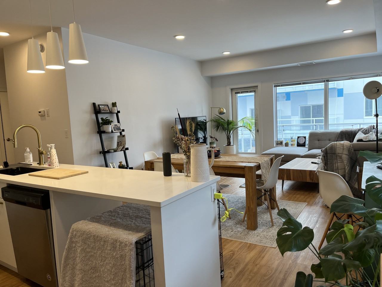 123 Scott Street 201 - Photo 2 of 10