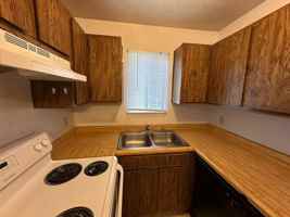 featured image of 550 S 12th St