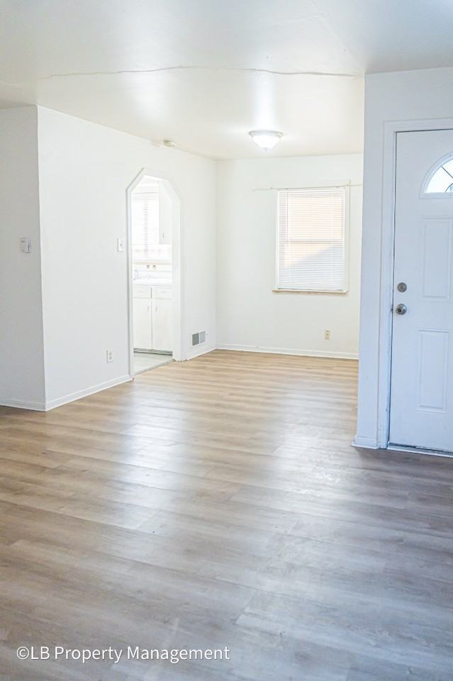 1780 W Tennessee Ave - Photo 6 of 20