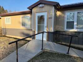 featured image of 320 W Barnes St #1