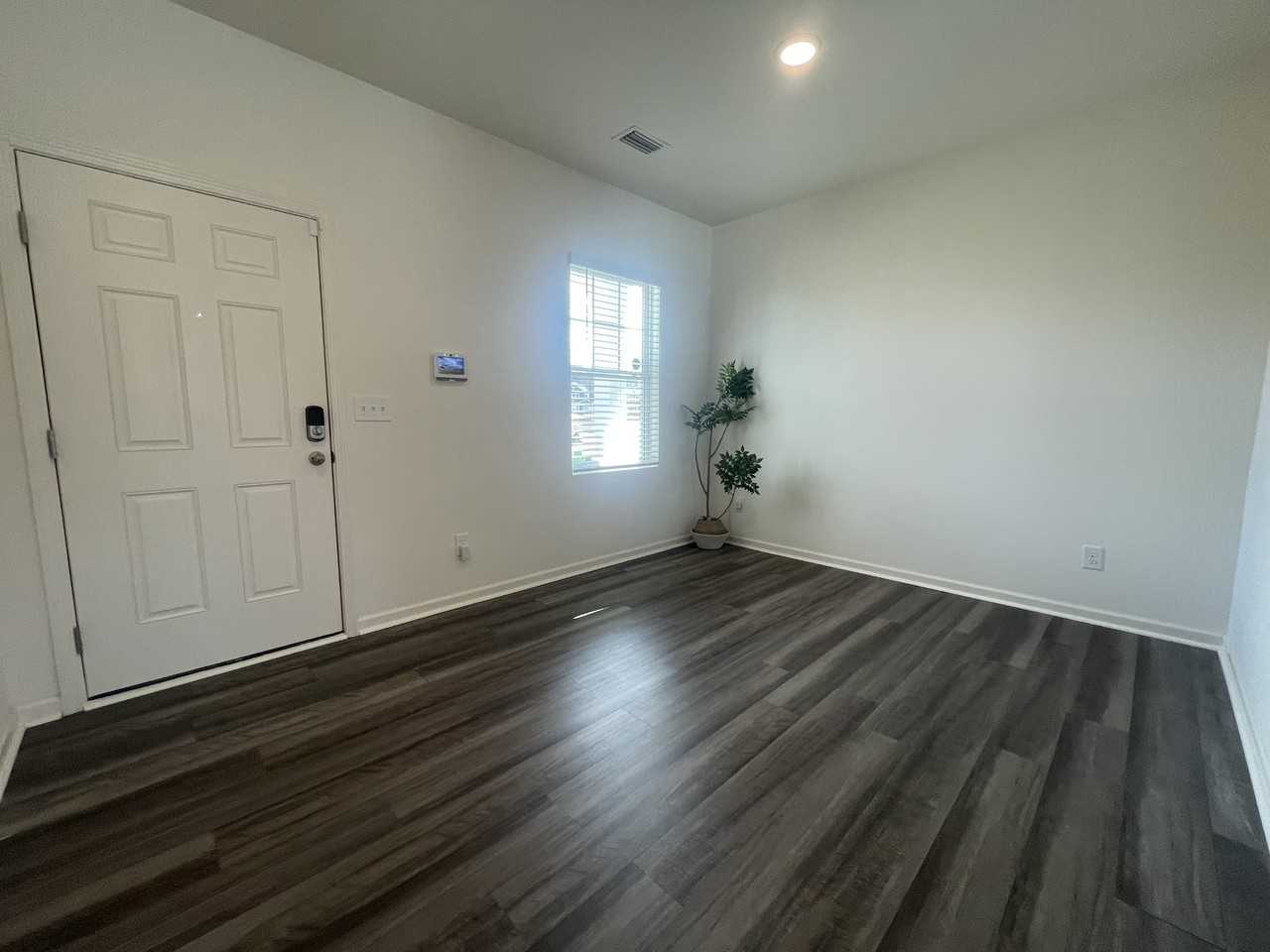 156 Babbling Brook Dr #1 - Photo 5 of 29