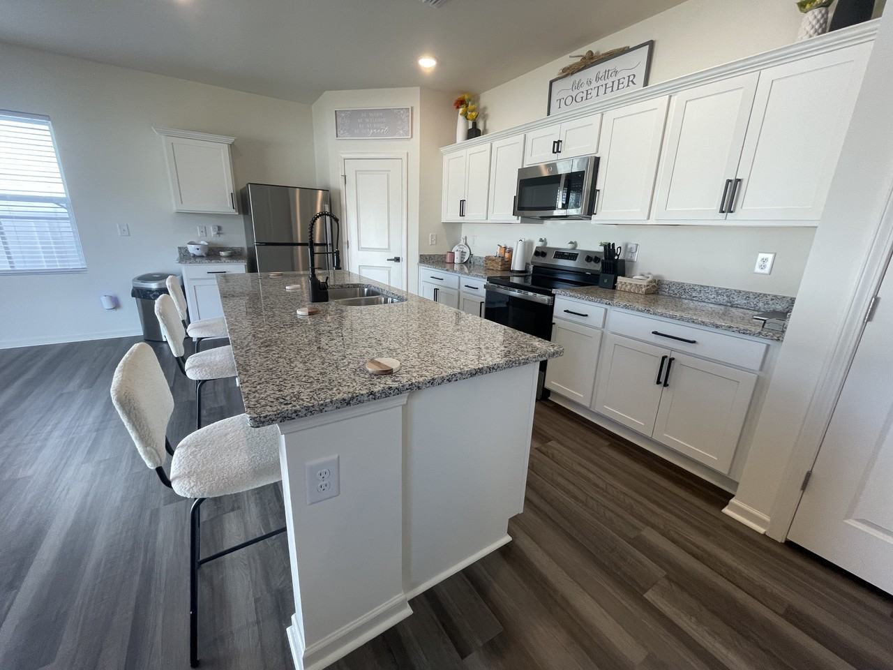 156 Babbling Brook Dr #1 - Photo 7 of 29