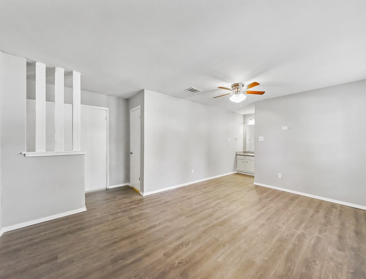 22626 Leedstown Ln #1 - Photo 5 of 50