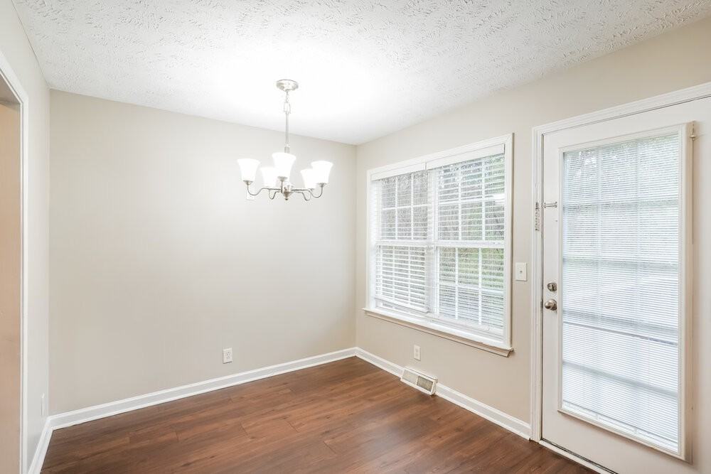 208 Painter Dr - Photo 6 of 17