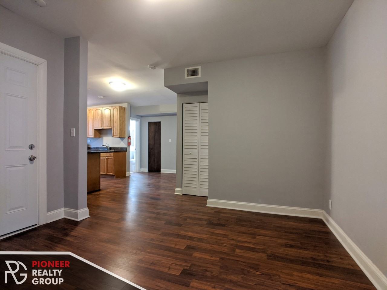 5029 N Harding Ave #5029-1W - Photo 6 of 19